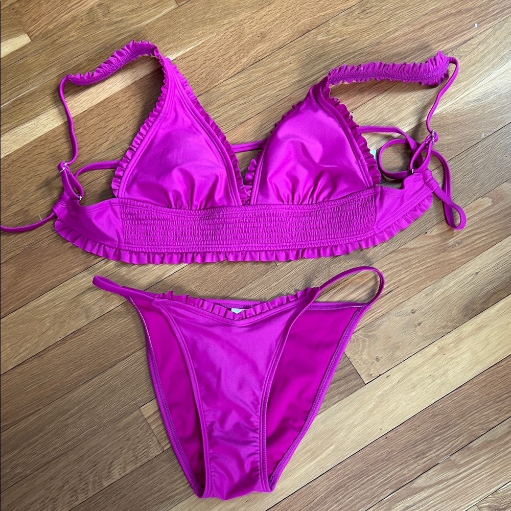 Magenta ruffled 2-piece bikini S
